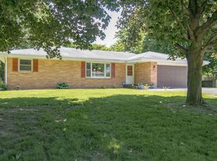 2743 Sierra Dr, Rockford, IL 61109