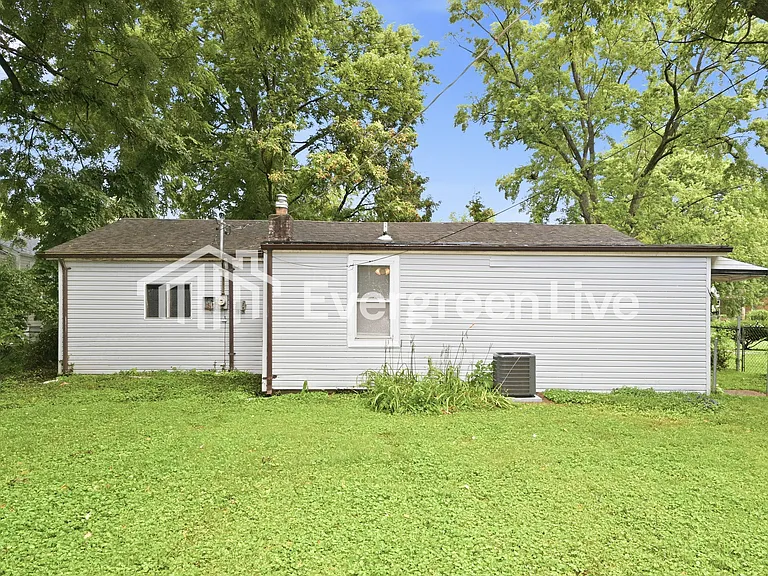 9064 Patrick Dr — Photo 15