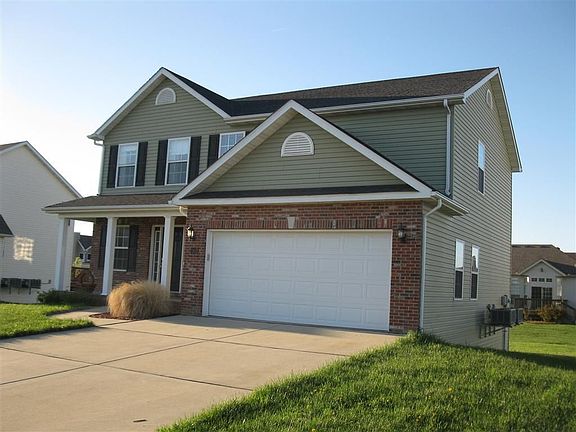 2nd image of 109 Oakshire Dr E