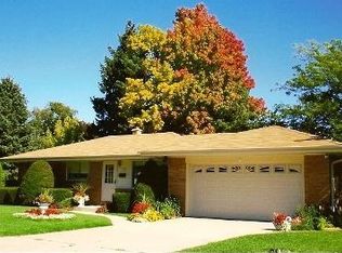 5850 Tower Rd, Greendale, WI 53129