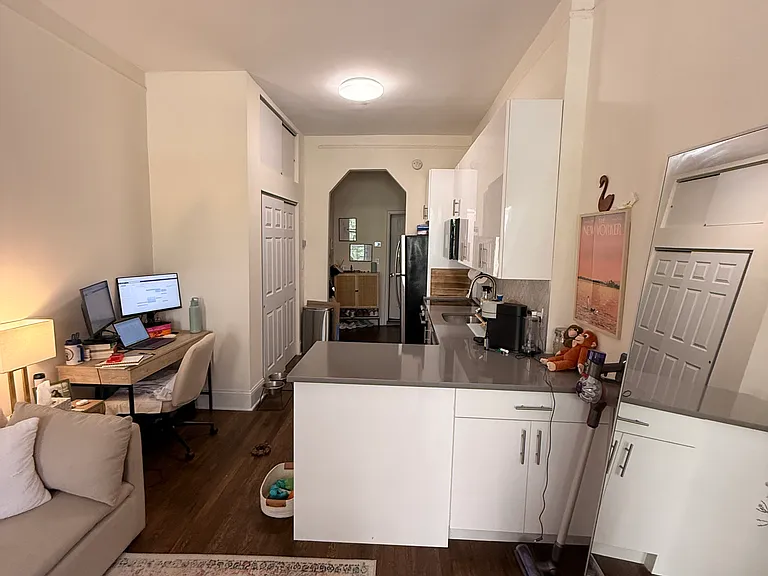 478 3rd Ave #4A — Photo 3