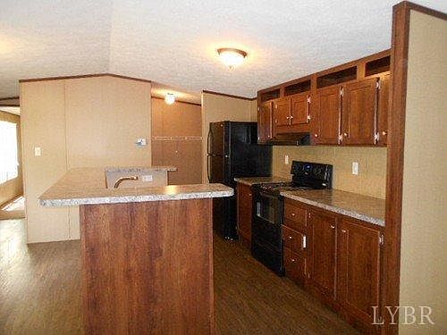 2nd image of 180 Emerald Valley Cir