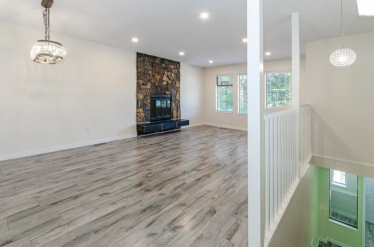 3 bed, 1266 sqft, $3,250 — Photo 1