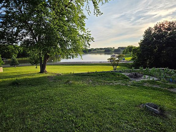 3rd image of 17322 Meadow Lark Ct