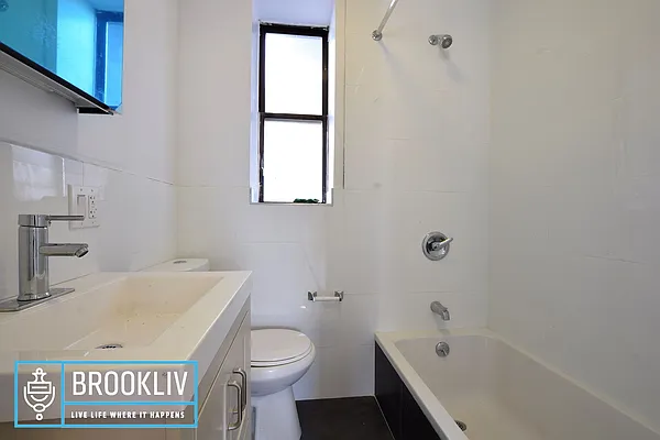 Rented by null | media 22