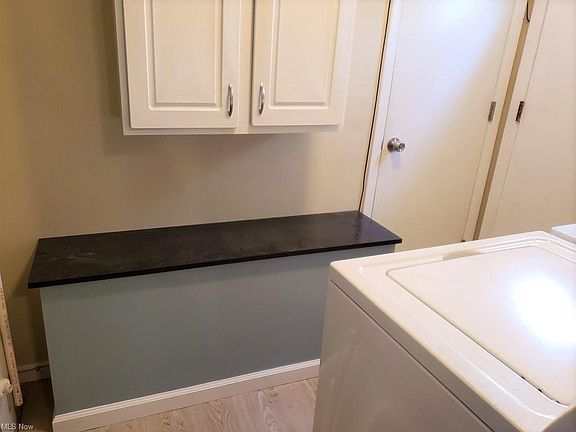 5th image of 156 Fairhaven Dr