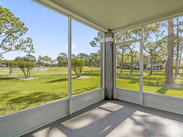 13953 Fairway Island Dr #618 — Photo 22