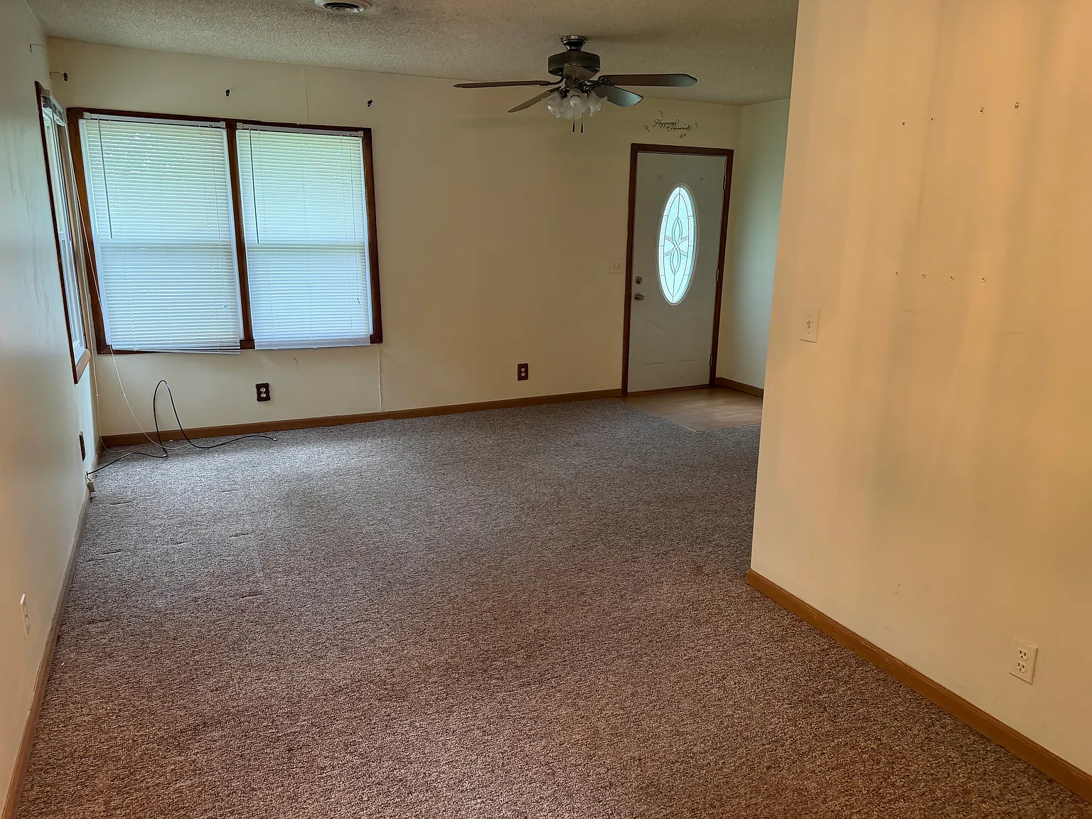 2 bed, 800 sqft, $1,049 — Photo 4