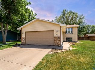 431 W Charish St, Tea, SD 57064