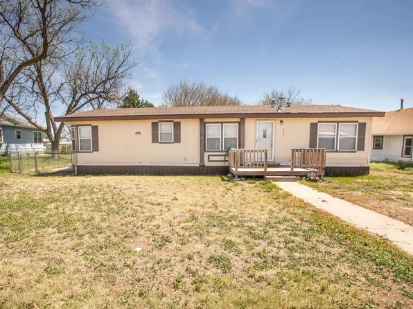 213 N 3rd St, Indianola, NE 69034
