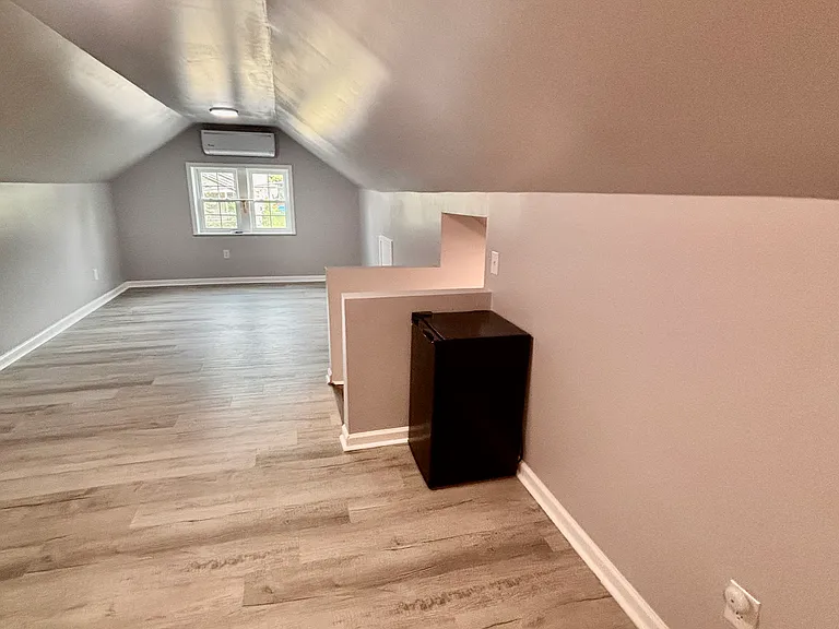 1526 20th St NE — Photo 31