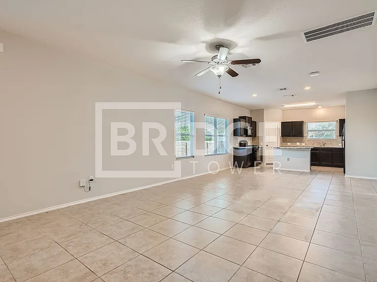 5700 Bell Tower Ln — Photo 7