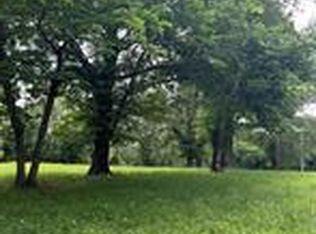 425 Hickory St, Steelville, MO 65565