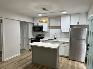 54 Maluniu Ave #205, Kailua, HI 96734
