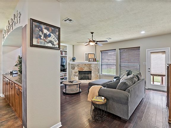 5th image of 2409 Stone Castle Cir