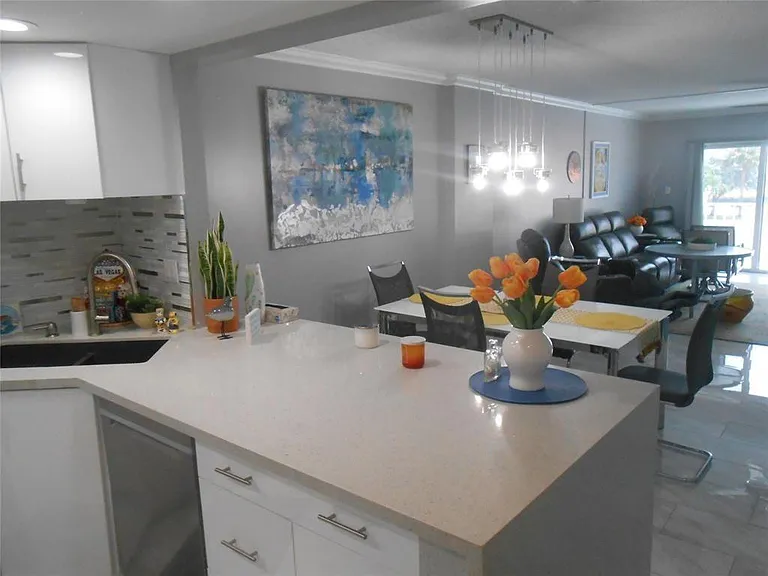 4540 N Ocean Dr #210 — Photo 15