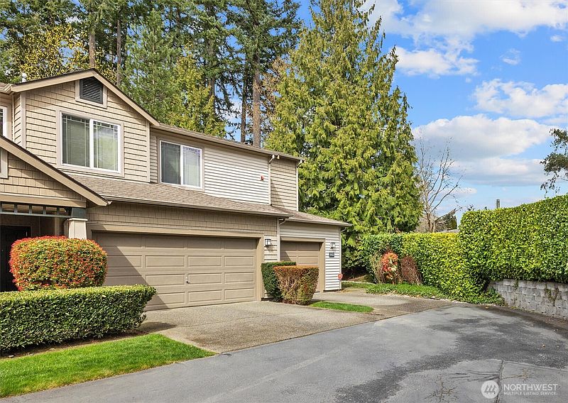 3rd image of 4401 248th Lane SE
