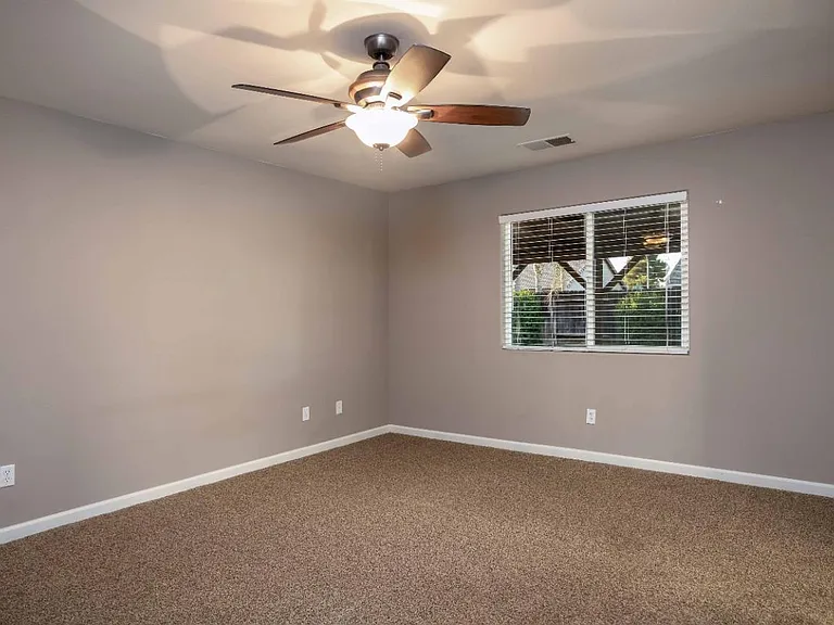 12200 Hill Country Dr — Photo 5