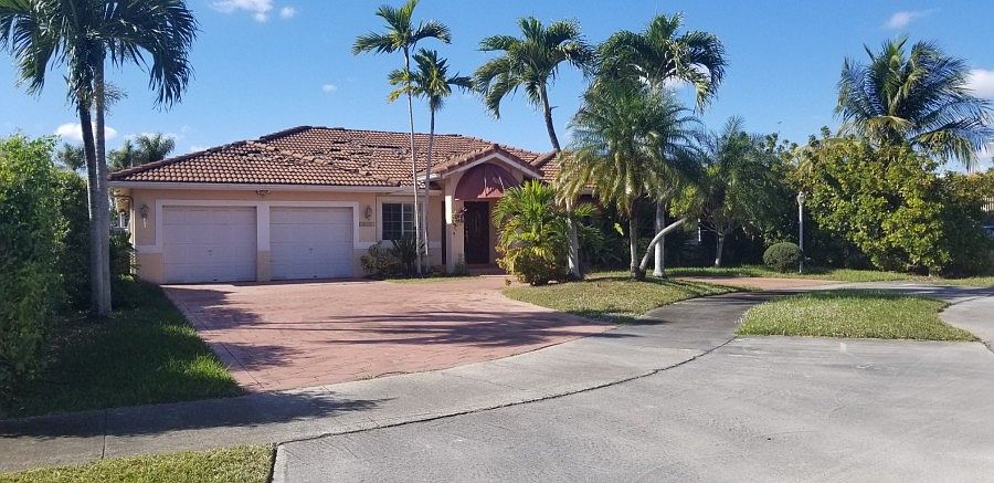 1st image of 16361 SW 92nd Ct
