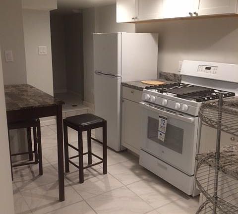 Kitchen and dining room area