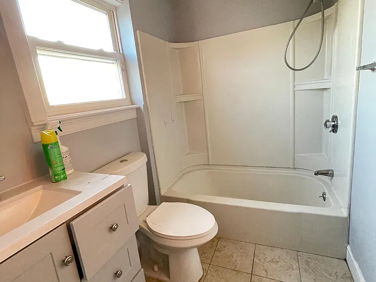 52 Hope St #3 — Photo 1