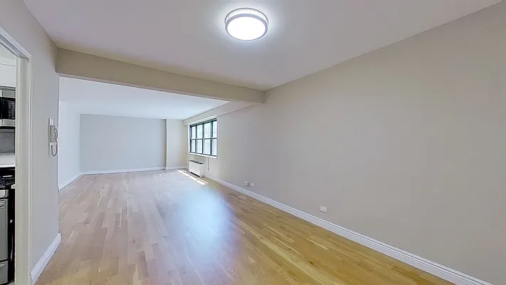 Rented by Compass | media 13