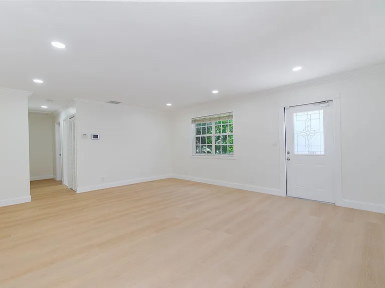 2831 N Seacrest Blvd #A — Photo 12