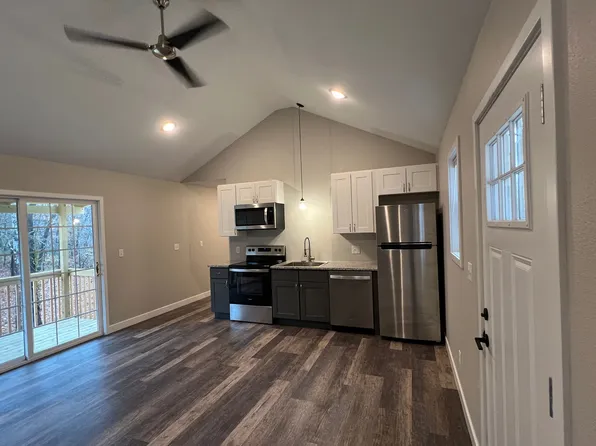 62 Hilltop Rd #1, Eldon, MO 65026