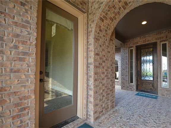 5th image of 4211 Graham Heights Ln