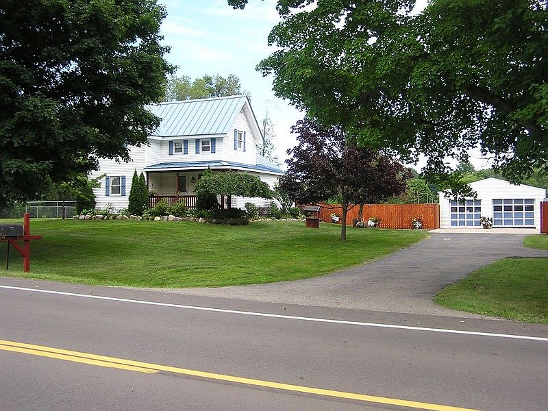 2nd image of 1775 Star School Rd
