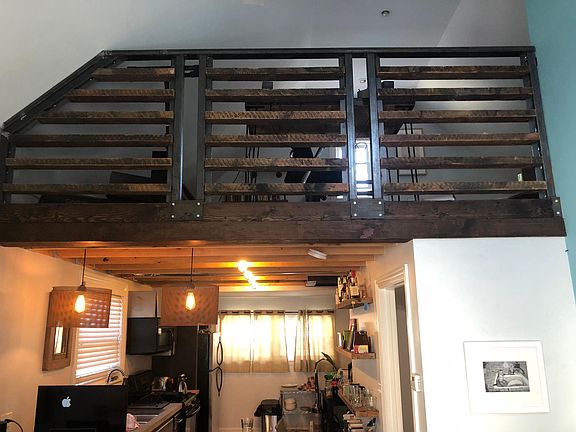 5th image of 2534 W Cortland St APT 1