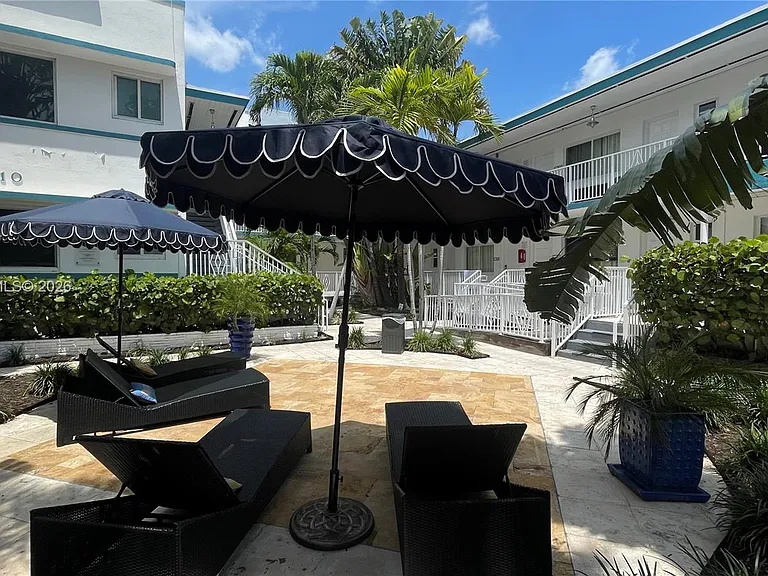 7710 Harding Ave #408 — Photo 8