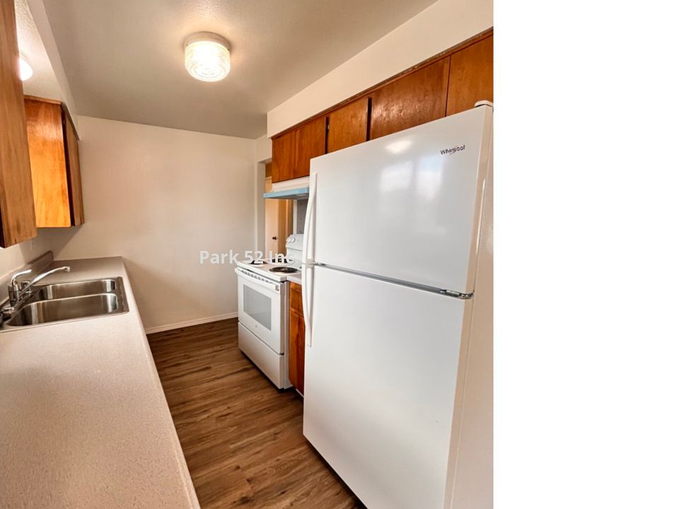 Zou 1317 Duplex 1317 10th Ave NW Puyallup WA Zillow