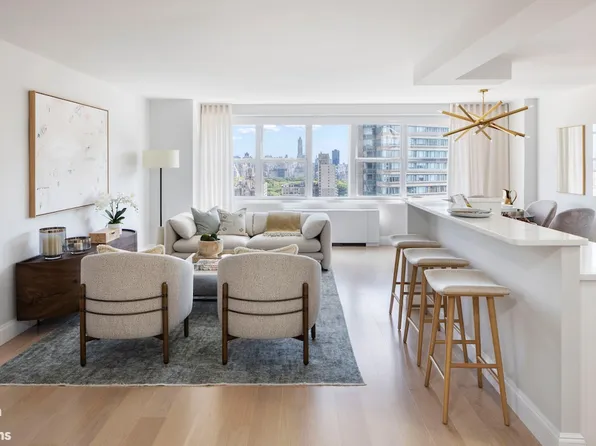 155 West 68th Street image 3 of 17