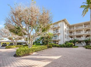 2800 Gulf Shore Blvd N APT 303, Naples, FL 34103
