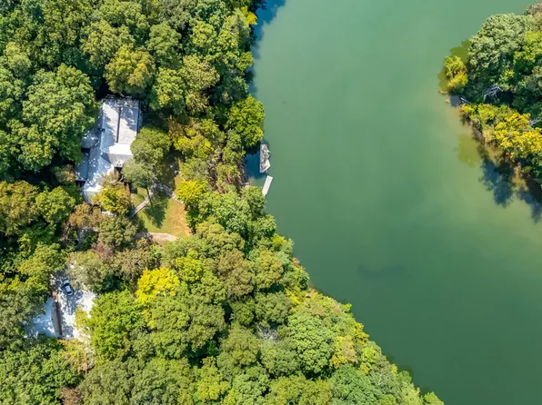 658 Moore Rd, Rock Island, TN 38581