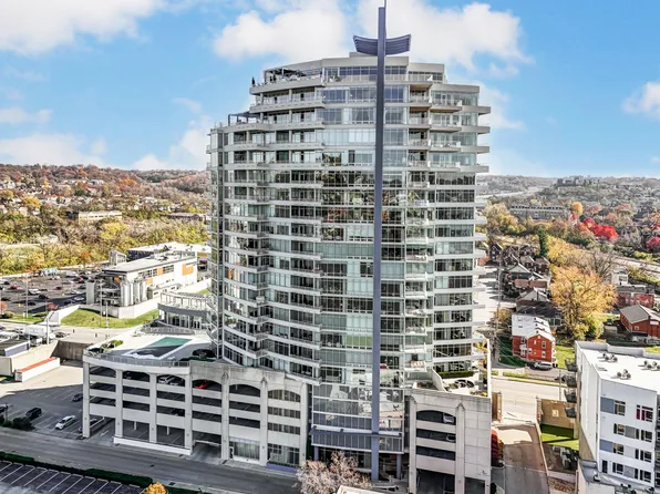 400 Riverboat Row Unit 1002, Newport, KY 41071