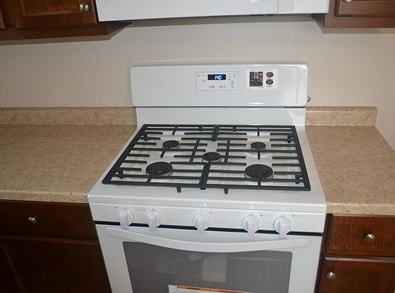 4th image of 4124 Dean Dr