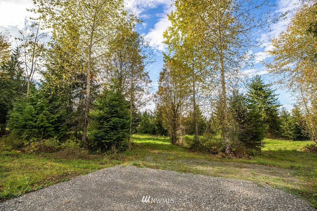 0 C2 O'Connor Drive photo 1