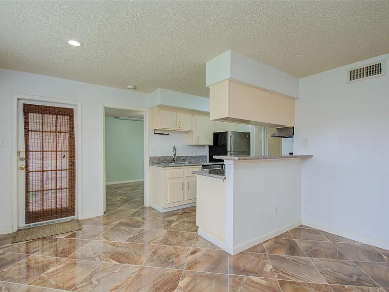 2750 Holly Hall St #1315 — Photo 22