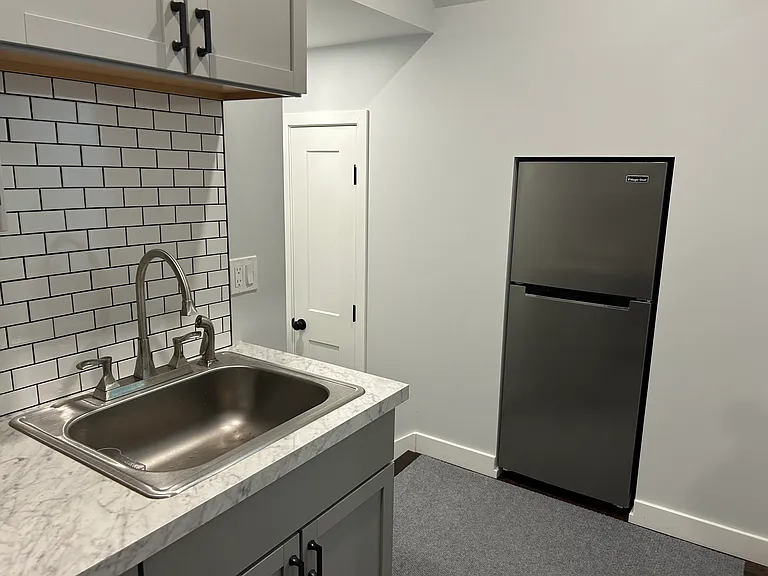 325 Church St — Photo 18