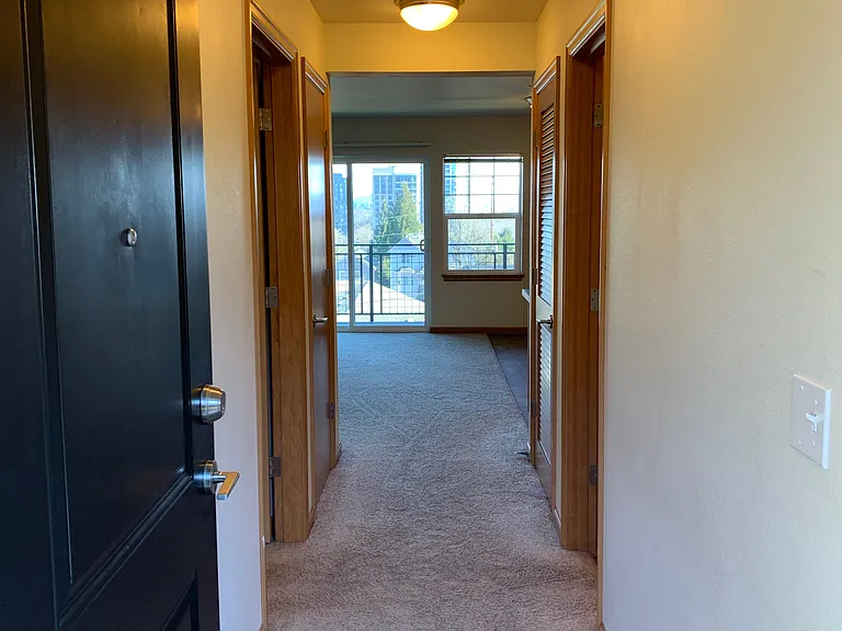 3745 SW Water Ave #203 — Photo 3
