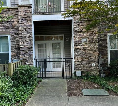 4th image of 1321 Karen Blvd APT 103