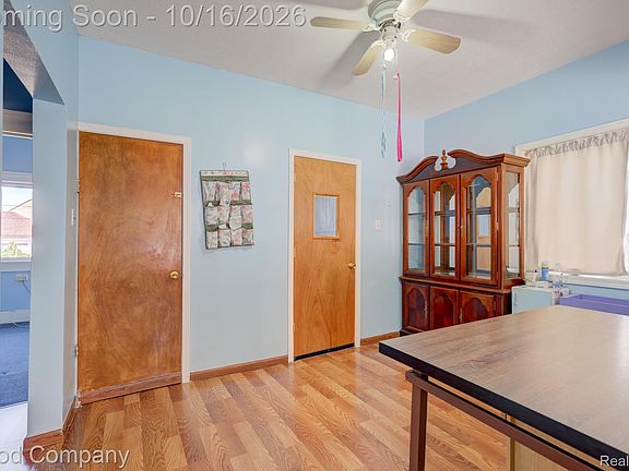 5th image of 11672 Gallagher St