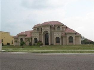 406 Anaqua Dr, Rio Grande City, TX 78582