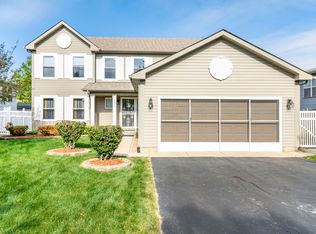 191 Chestnut Ln, Bolingbrook, IL 60490