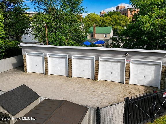 3rd image of 193 Targee St