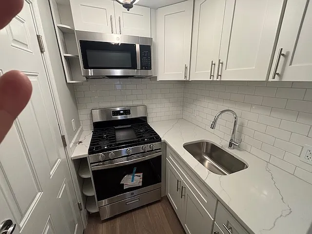 55 Leroy Ave #1 — Photo 3