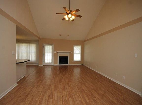 2nd image of 101 Wagon Cir