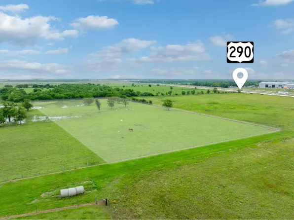 Edward Scott Ln, Hempstead, TX 77445